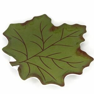 Plastic Fall Green Leaf Dish